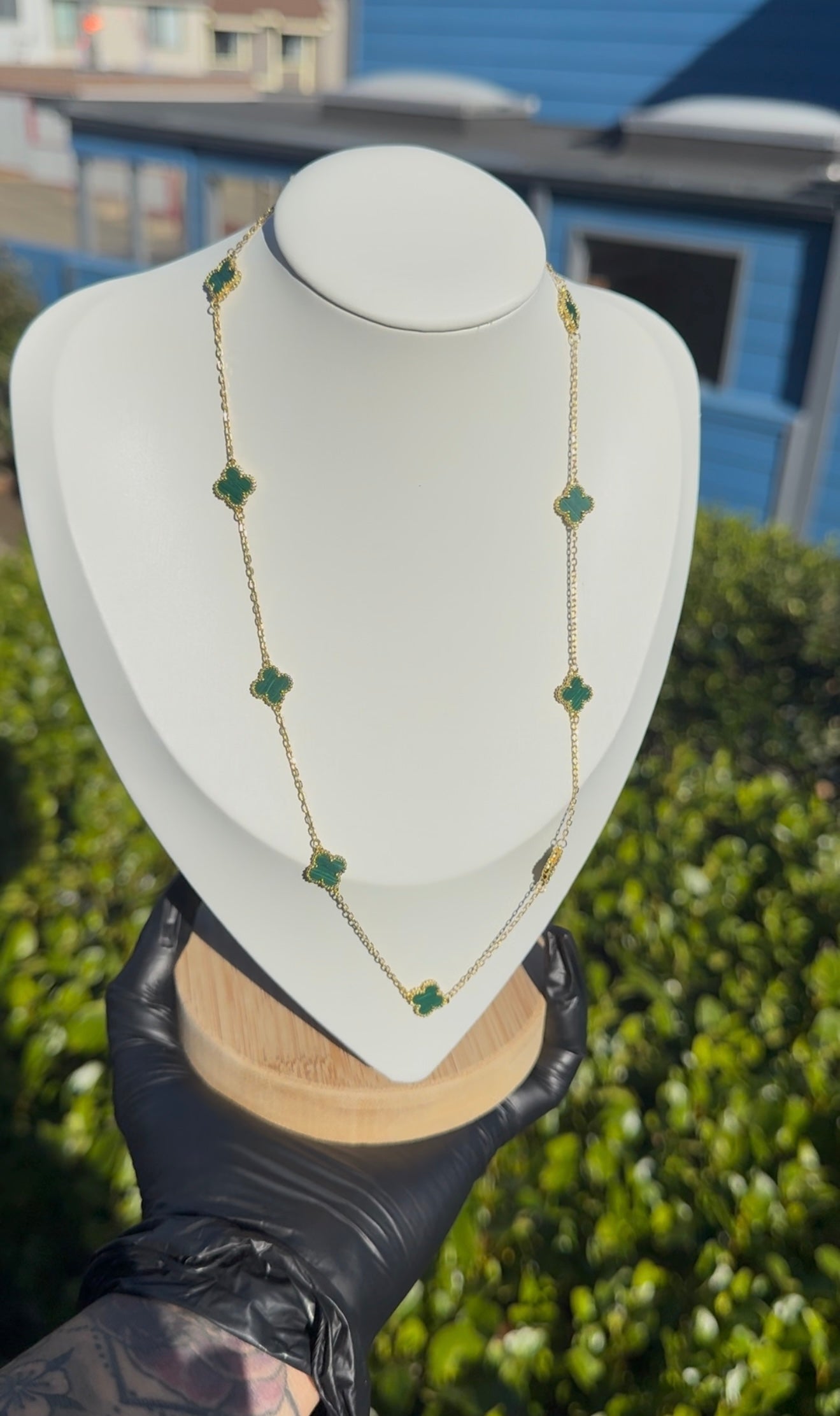 10 Flowers Clover Necklace - Green