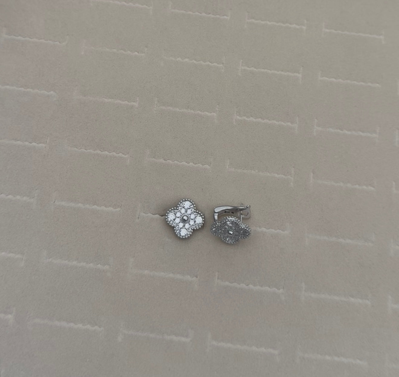 Clover Silver Bling Earrings