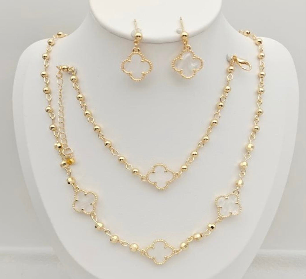 Clover Royal Set - White