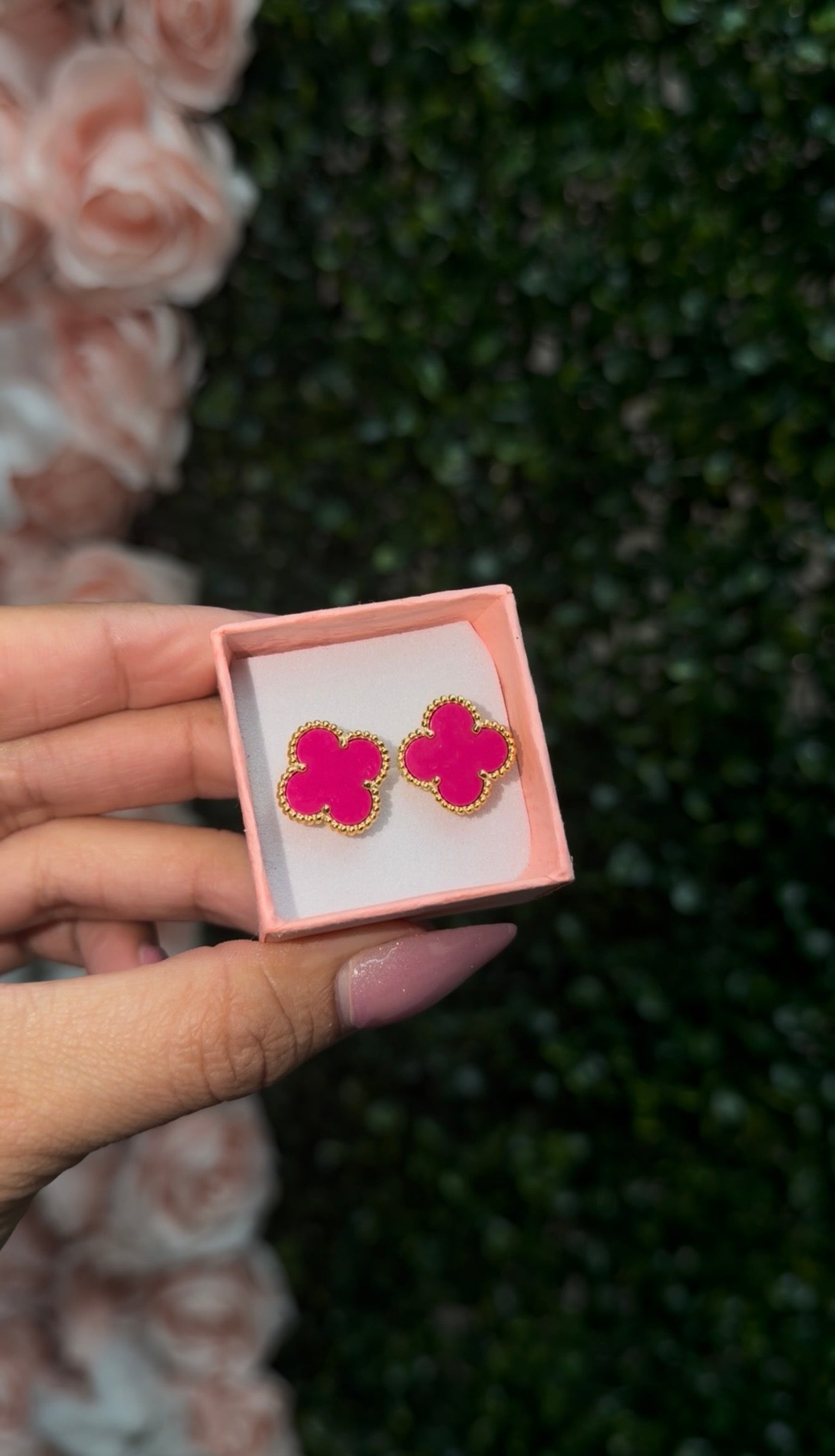 Clover Gold Earrings - Fucsia