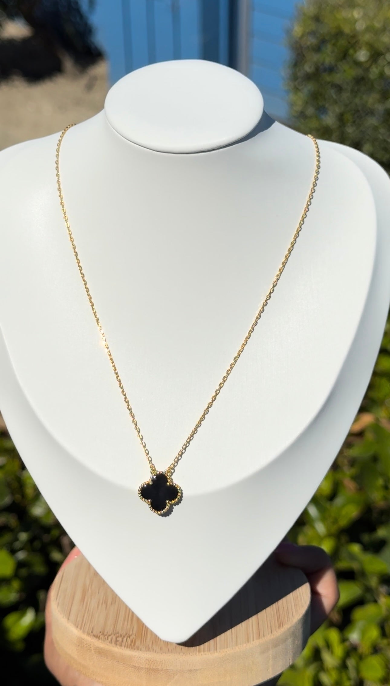 Clover Gold Necklace - Black