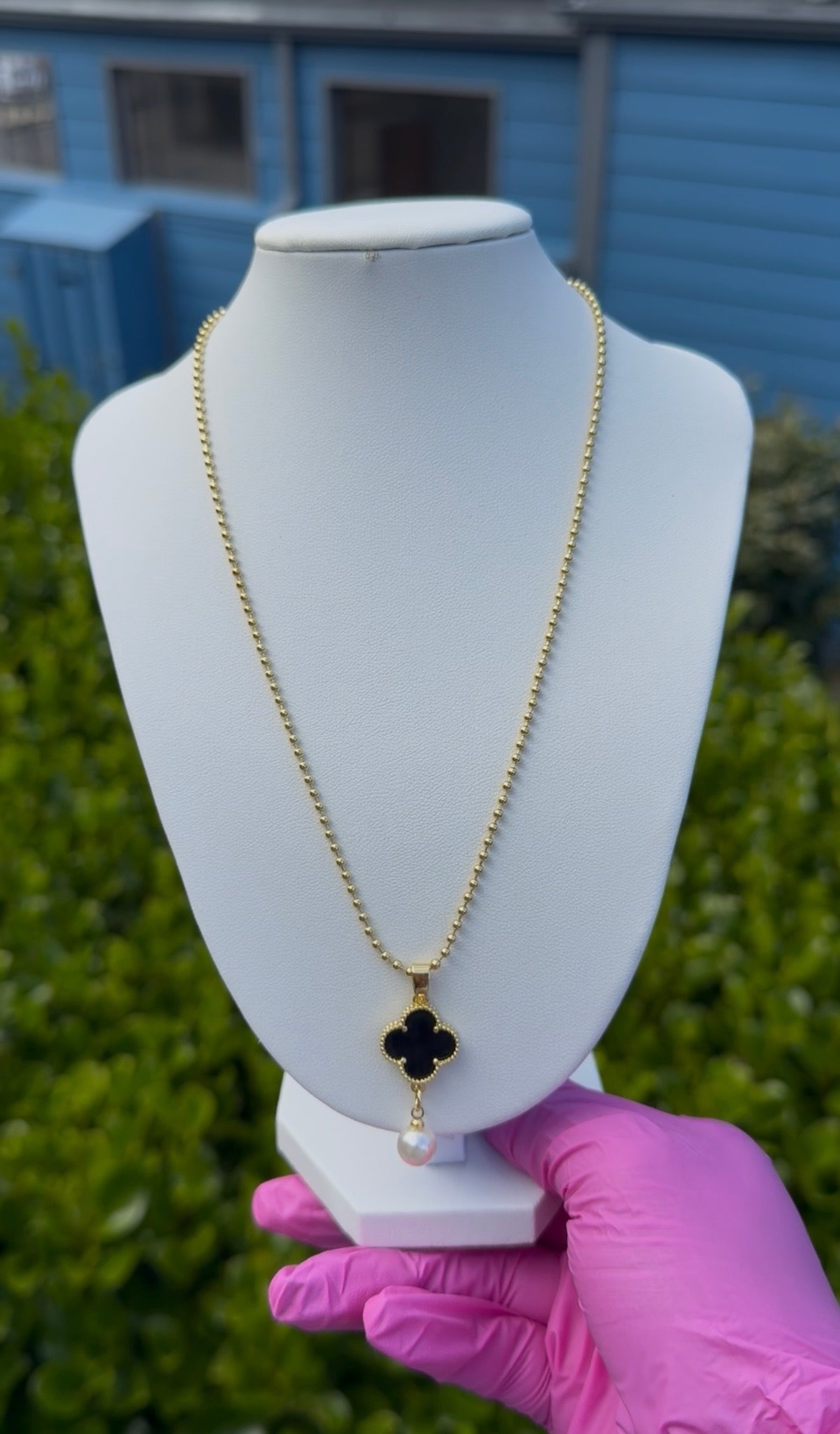 Clover Royal Pearl - Black