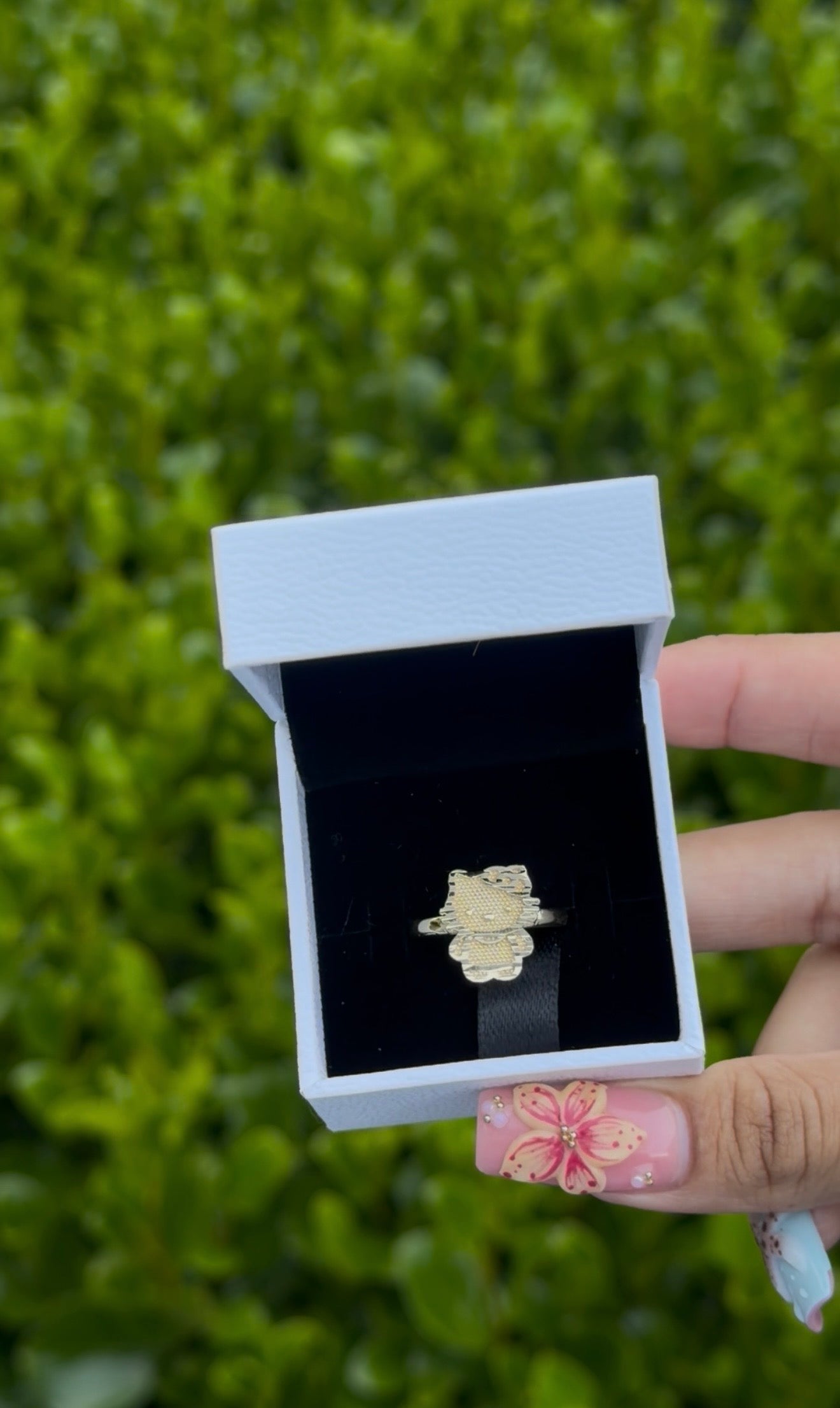 Hello Kitty Gold Ring