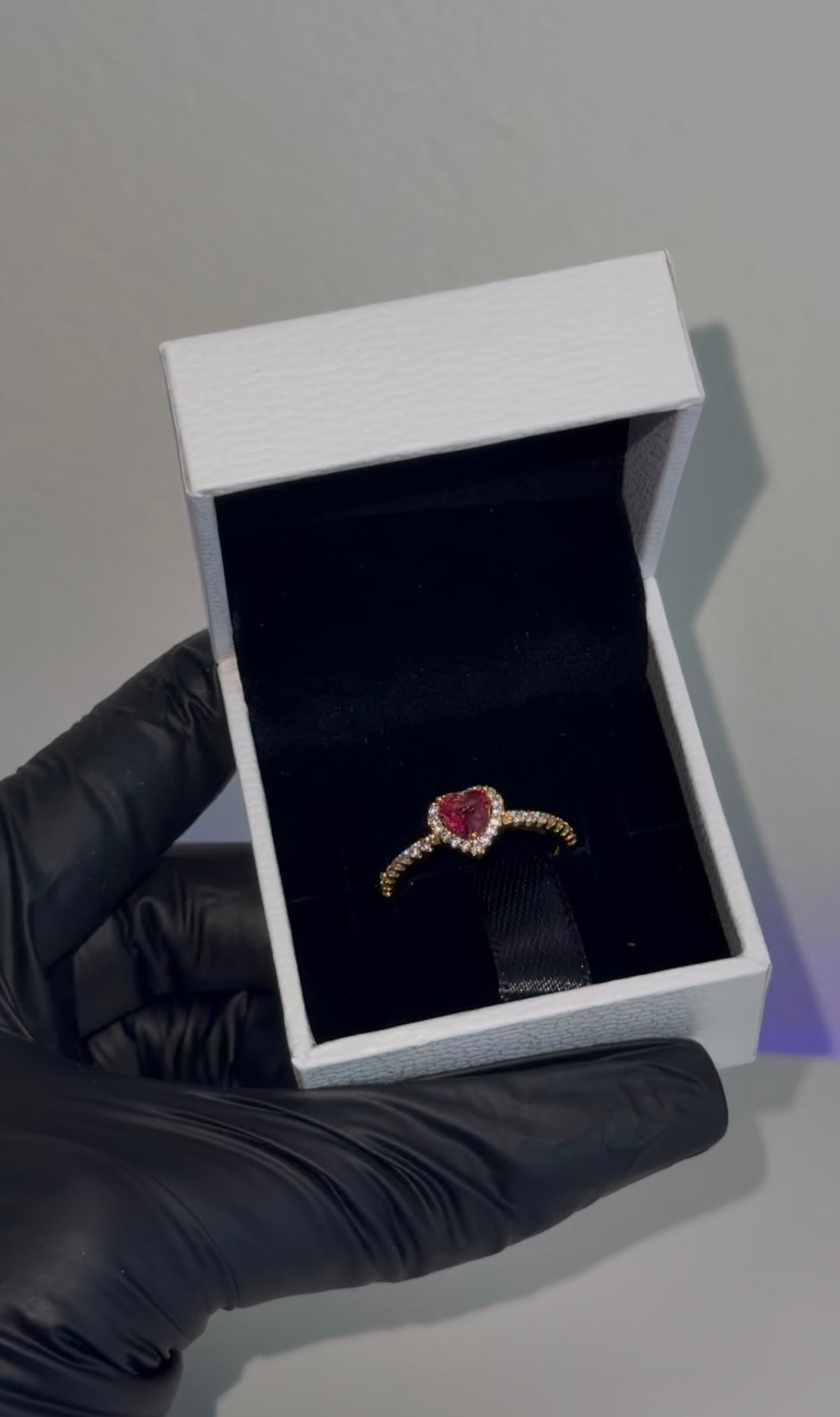 Lovely Heart Ring - Fucsia