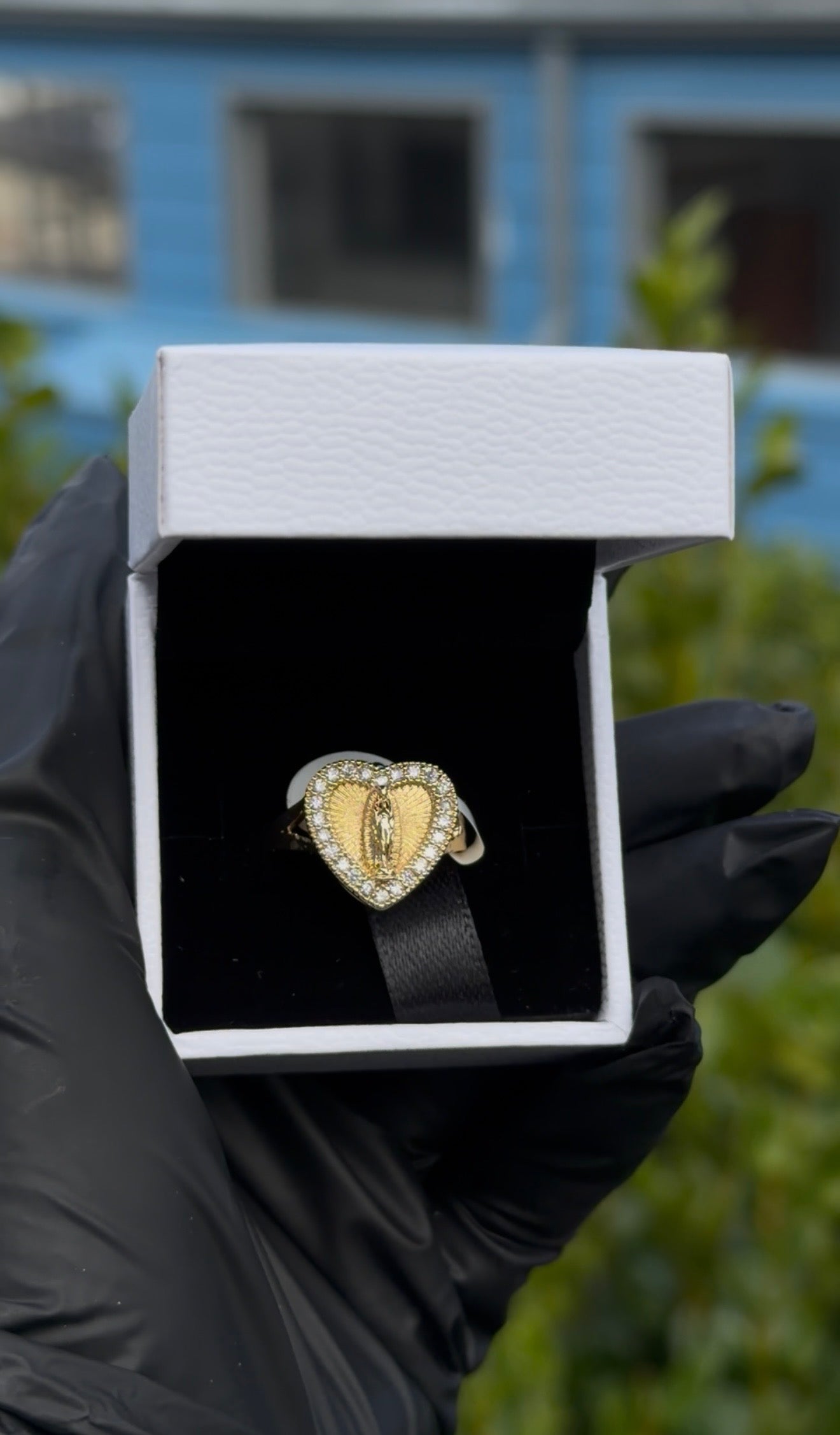 Corazón Guadalupano Ring