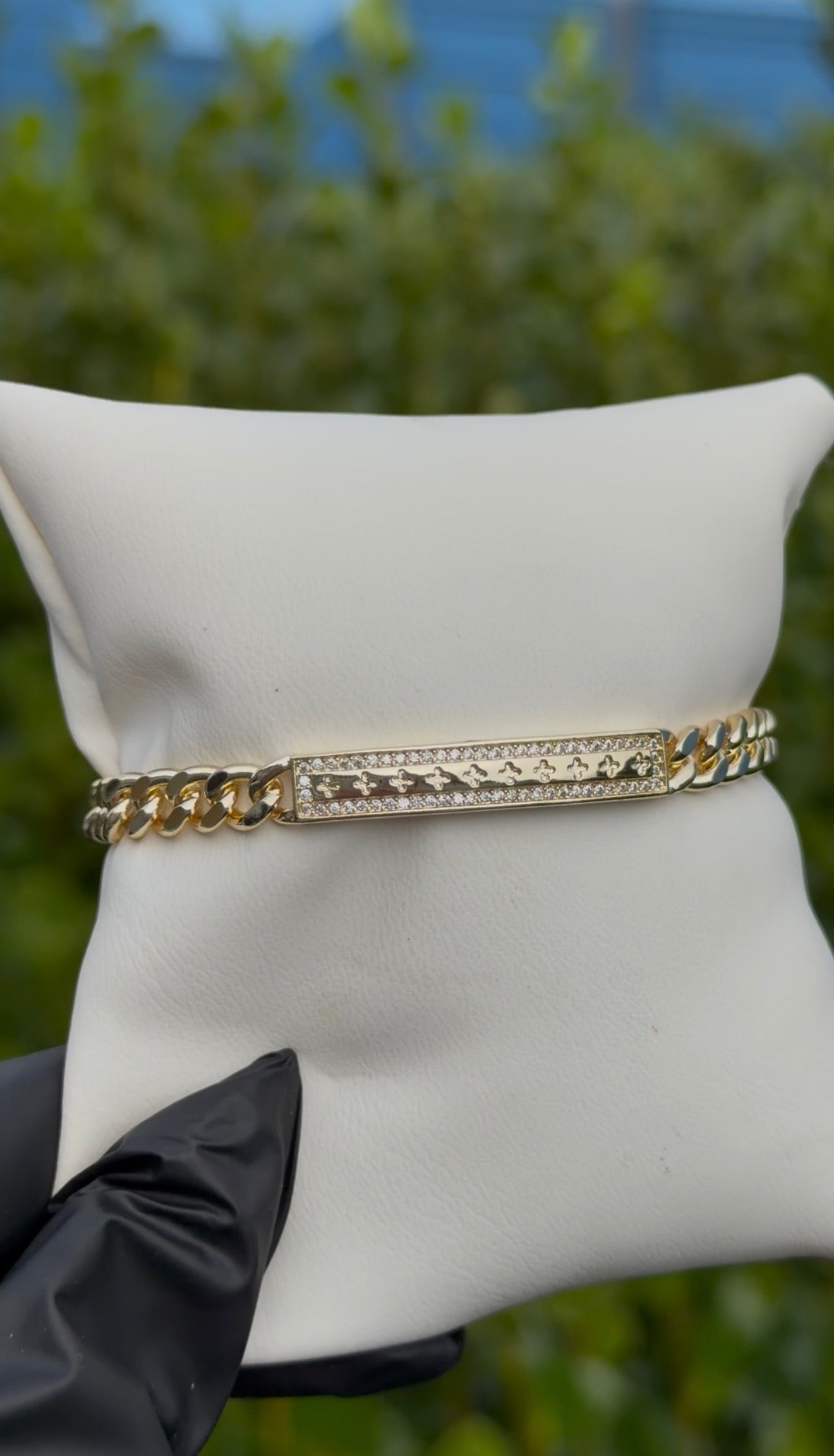 Cruz Imperial Bracelet