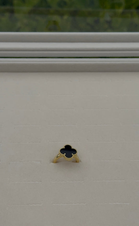 Clover Gold Ring